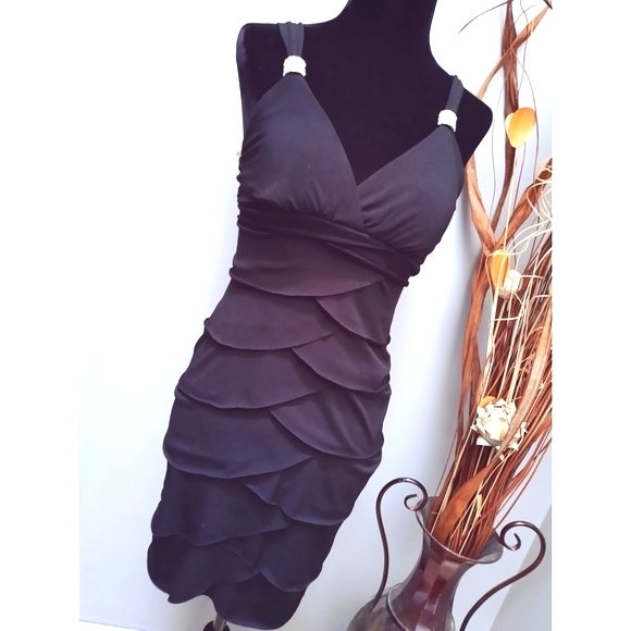 Suzy Shier | Formal Ruffled Black Dress - Picture 3 of 3